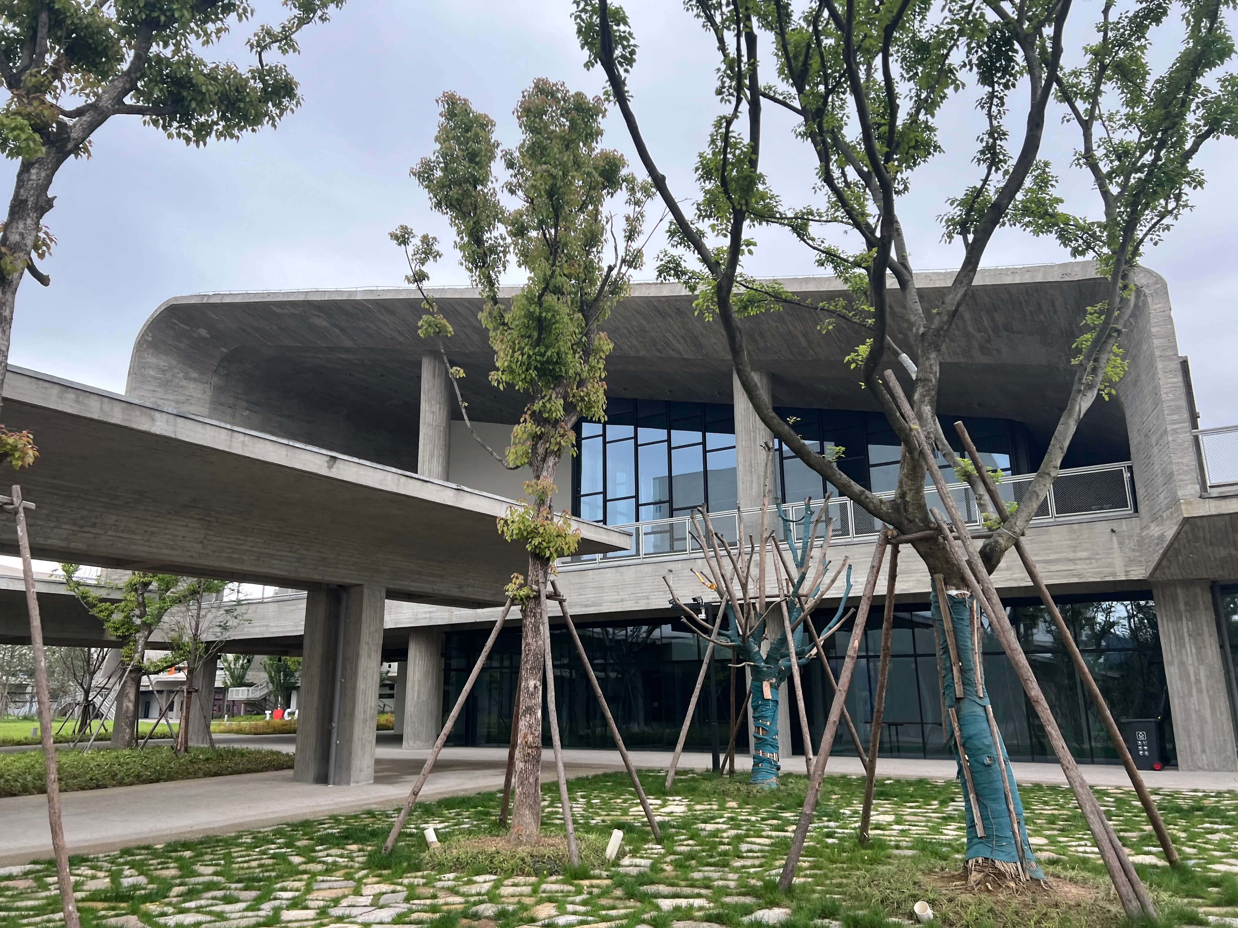 02_caa_building2.JPG